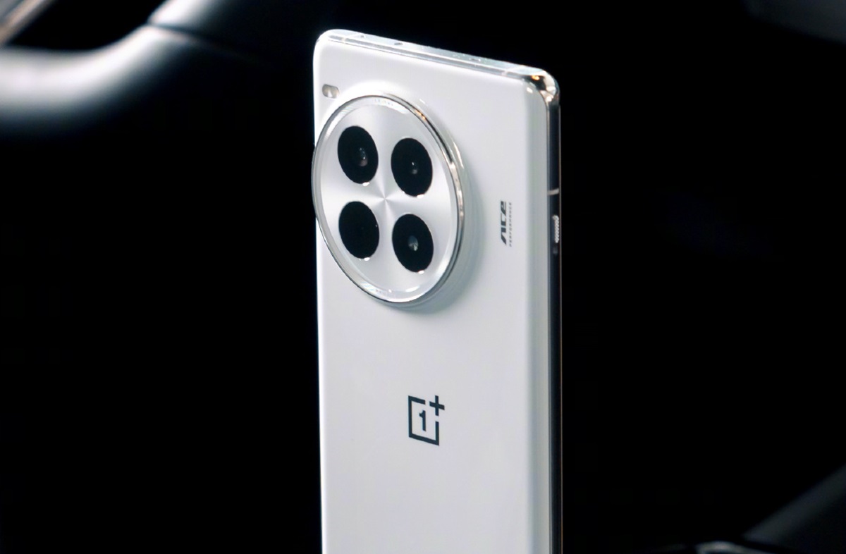 OnePlus Ace 5 Pro прошел сертификацию 3C