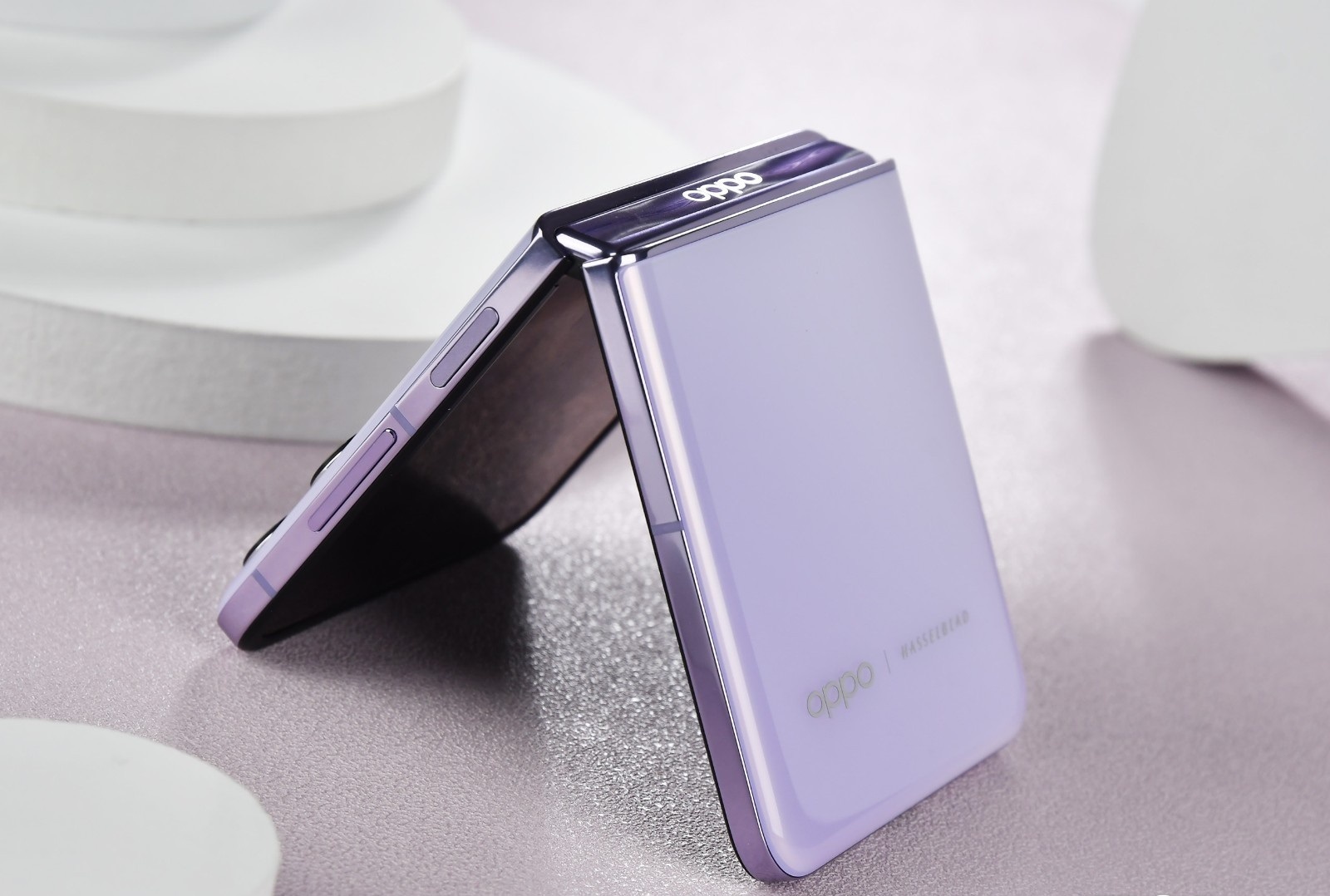 Oppo n2 flip купить. Oppo find n2 Flip. Oppo n2 Flip. Oppo Flip 2. Oppo n2.