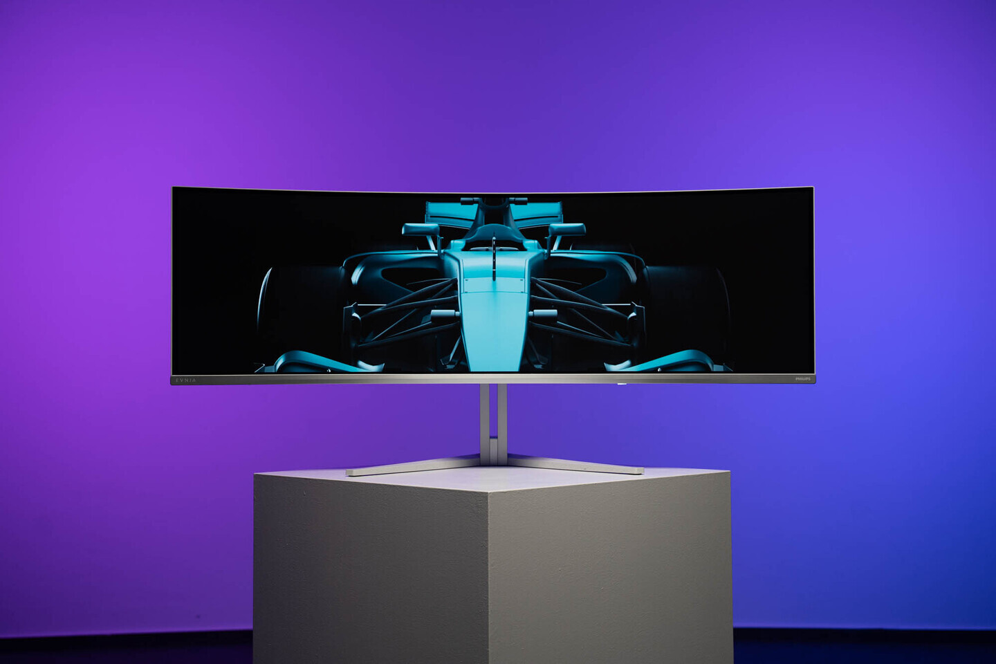 изогнутый игровой монитор Philips Evnia 49M2C8900L