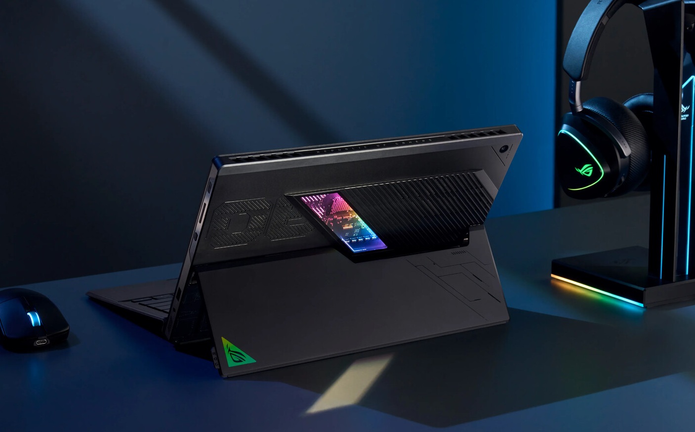 Мощный планшет ASUS ROG Flow Z13 2025 на базе процессоров AMD Ryzen AI Max выходит на рынок