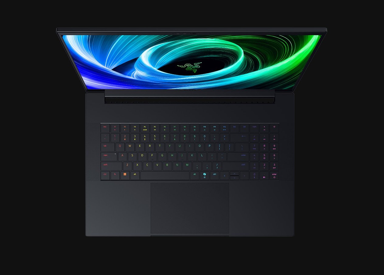 Представлен новый игровой ноутбук Razer Blade 18 на базе Core Ultra 9 275HX
