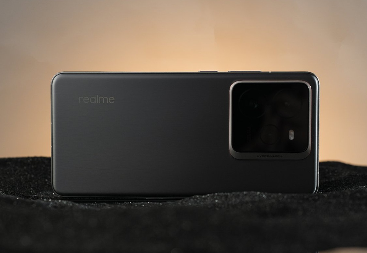 Realme готовит к выходу новый производительный смартфон серии GT