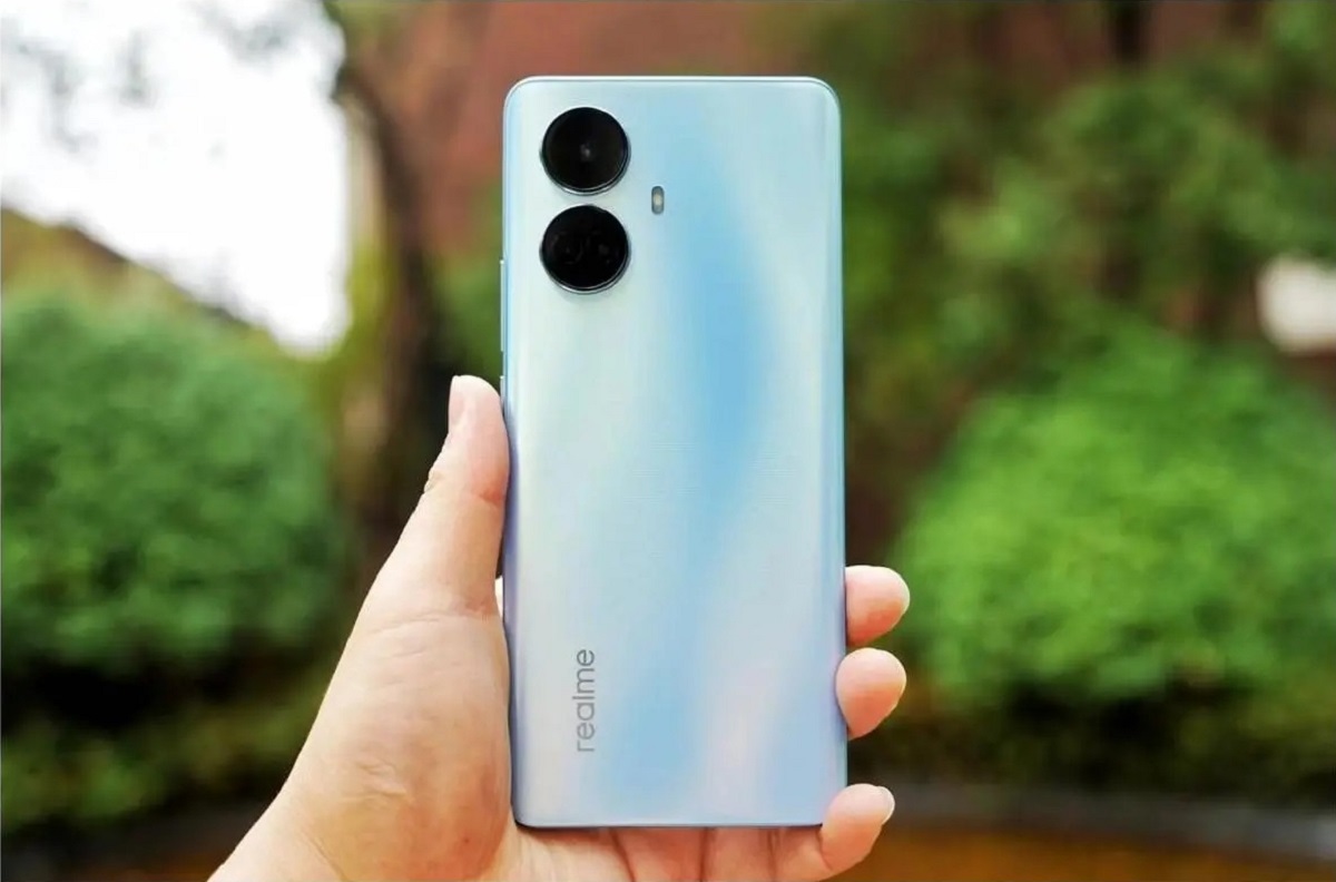 смартфон Realme 10 Pro+