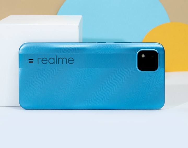 Смартфон Realme С20 стоимостью 8990 рублей вышел в России 