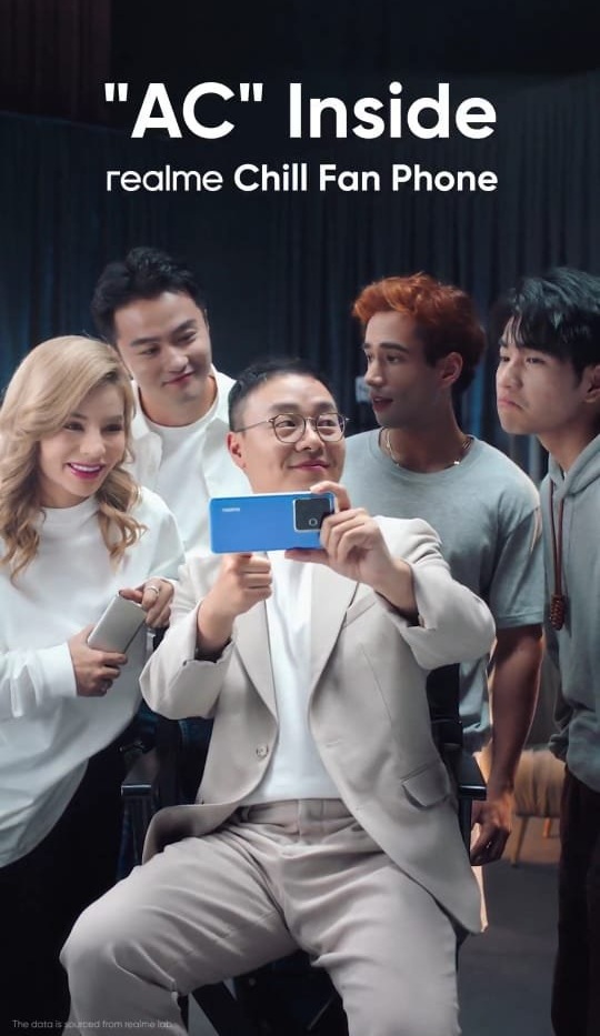 Realme Chill Fan Phone