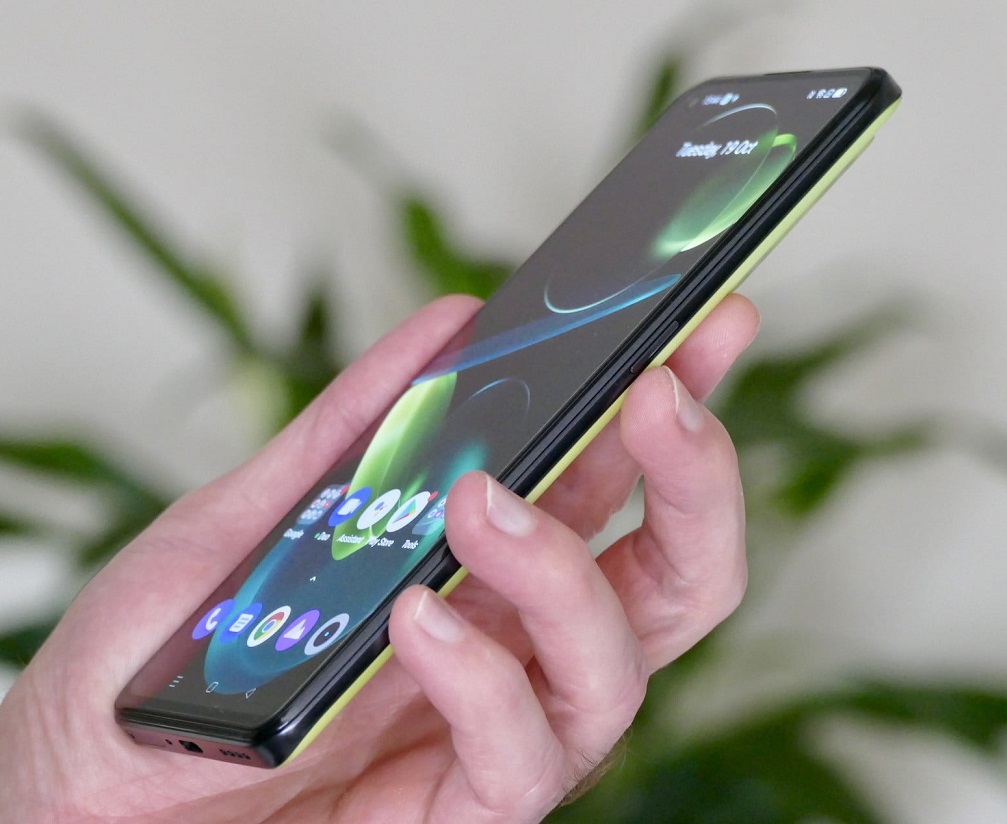 Realme GT 2