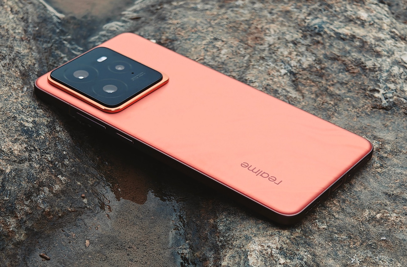 В России представлен Realme GT 7 Pro