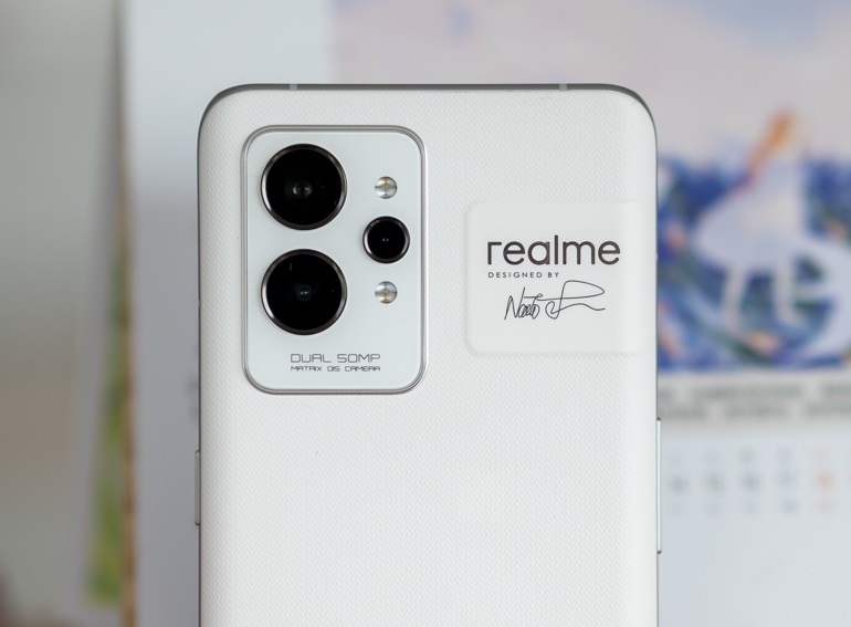 Realme GT 2 Pro