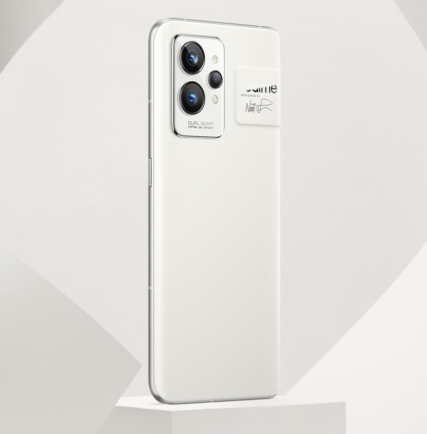 Realme GT 2 Pro