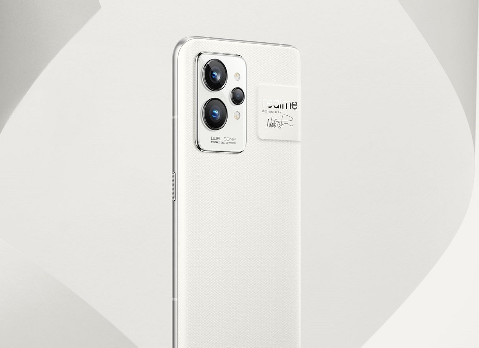 Realme GT 2 Pro