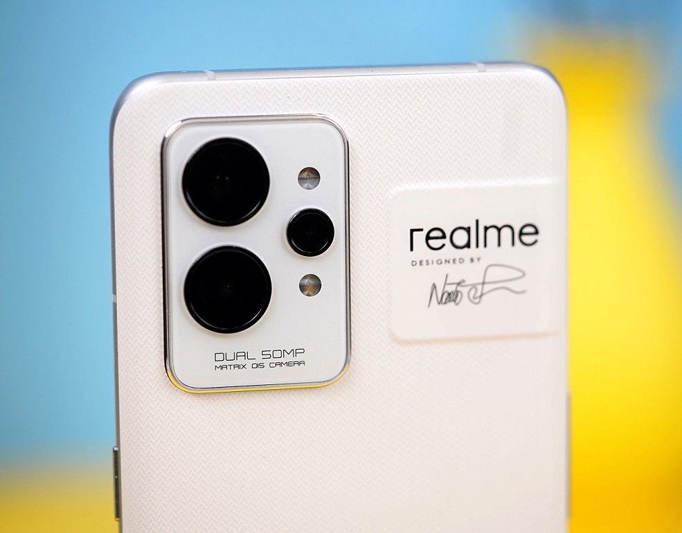 Realme GT 2 Pro