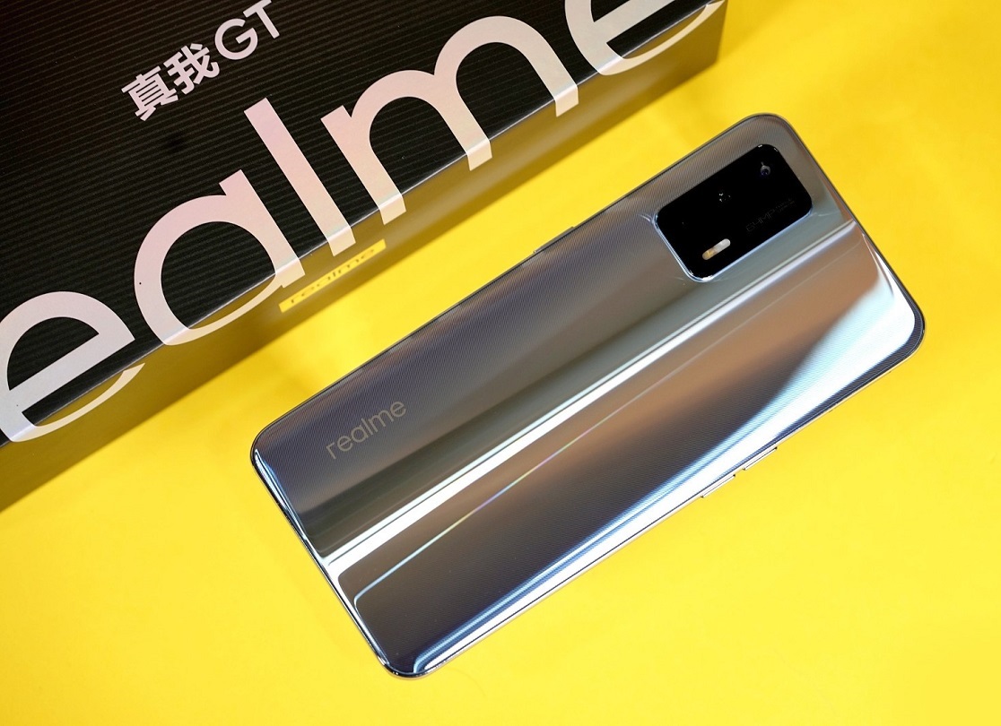 Realme GT характеристики и цена