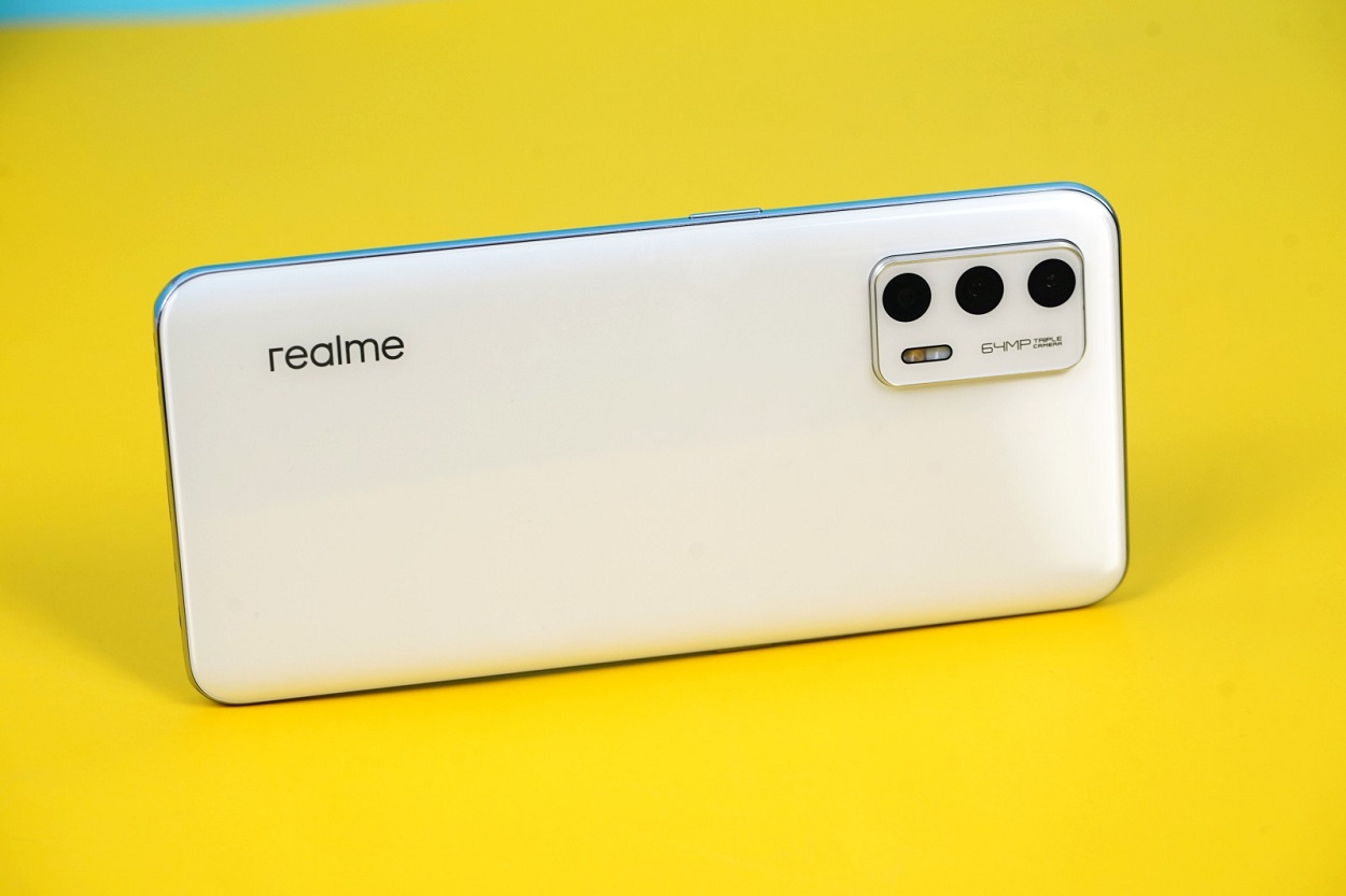 Realme GT Neo 2T