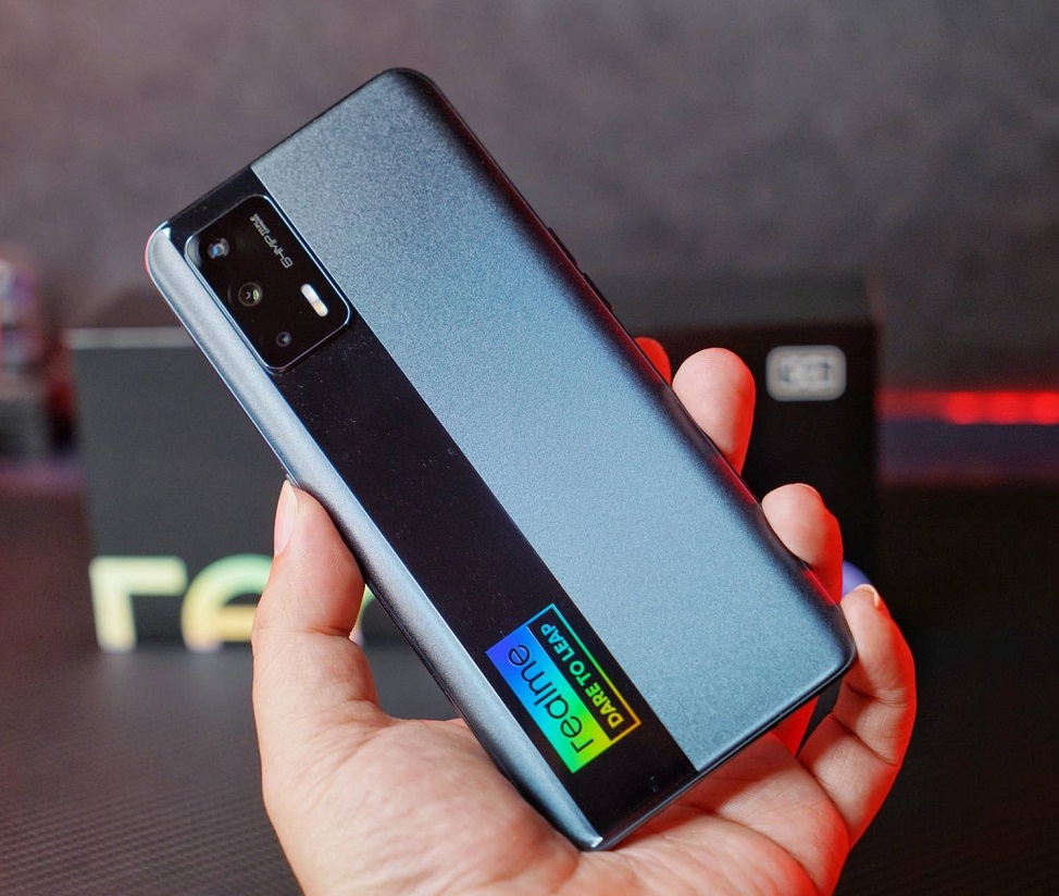 Новый смартфон Realme GT Neo Flash Edition готовится к выходу