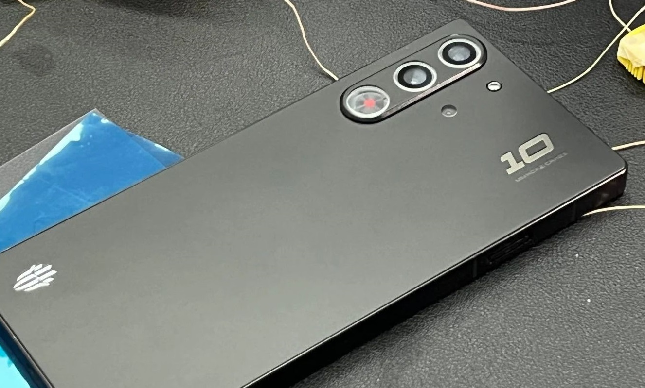 Red Magic 10 Pro с 16 ГБ ОЗУ и процессором Snapdragon 8 Elite протестирован в Geekbench