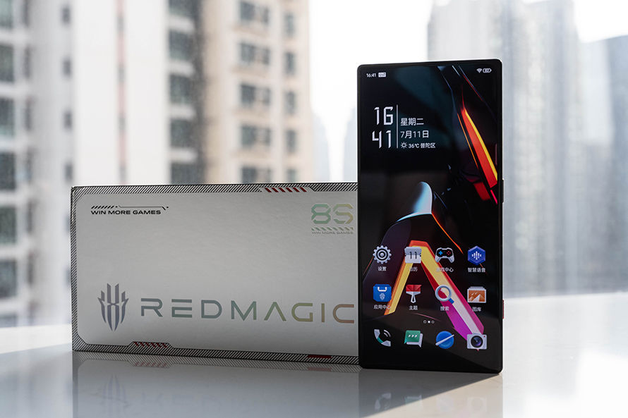 смартфон Red Magic 8S Pro