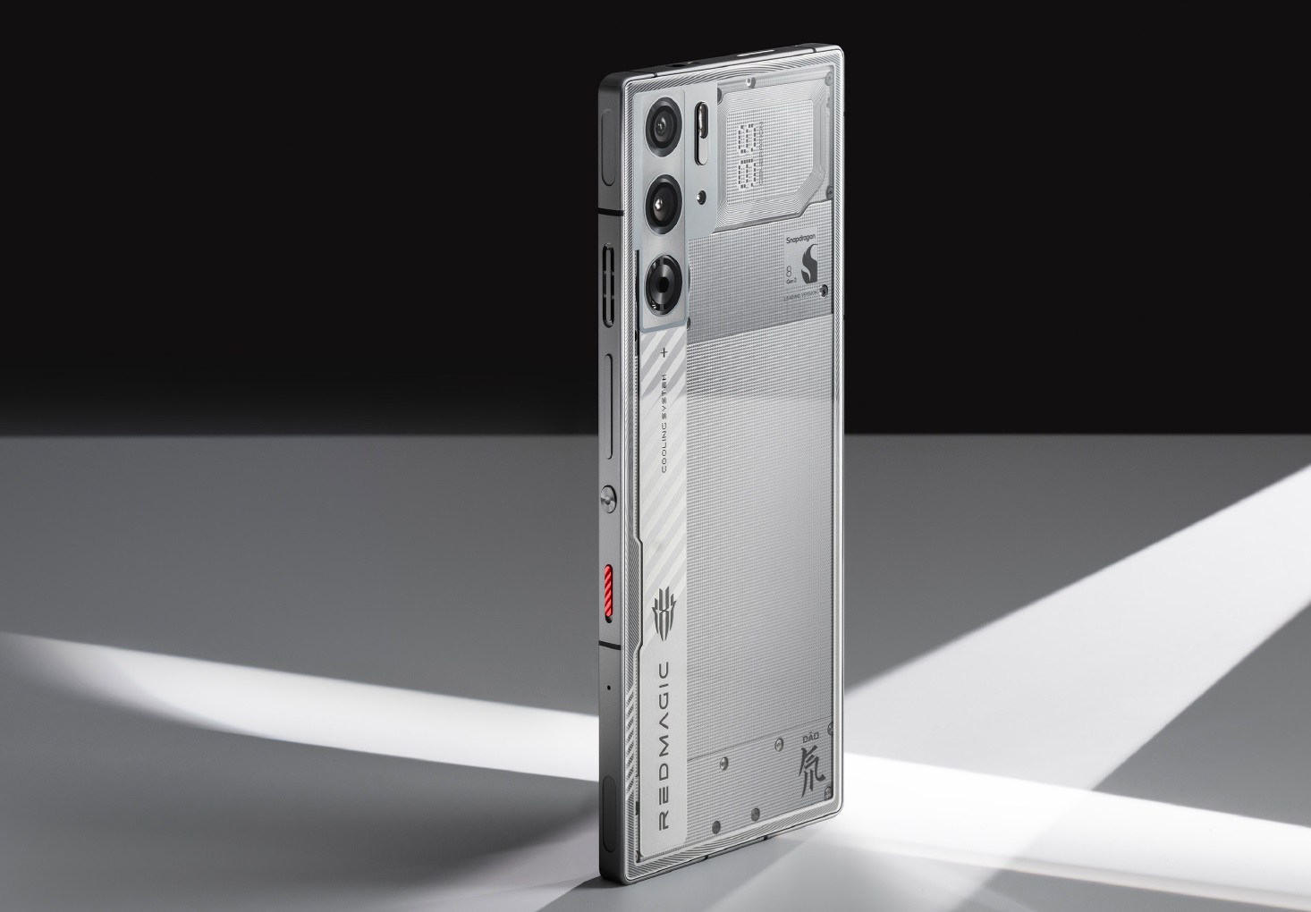 Представлены смартфоны Red Magic 9s Pro и 9s Pro+