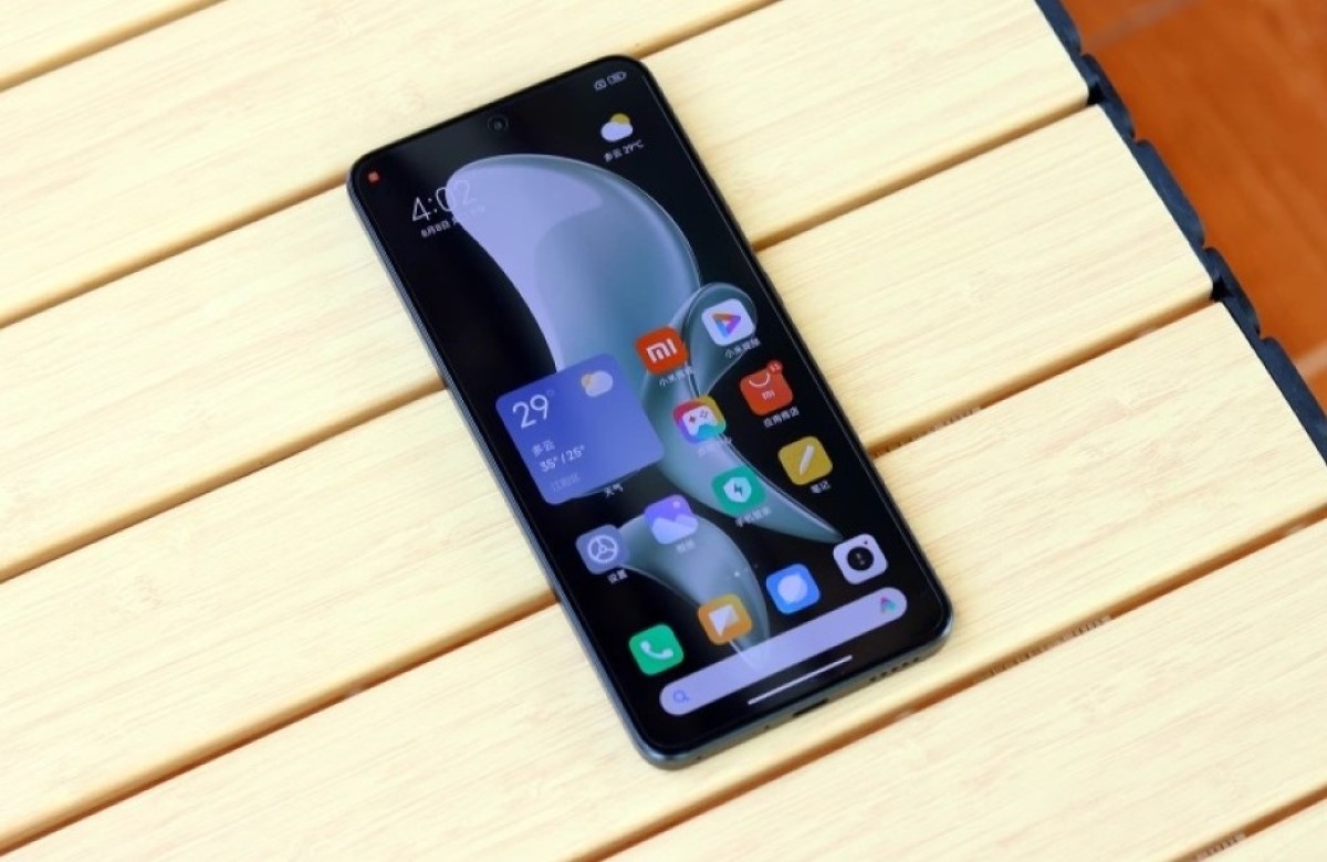 смартфон серии Redmi K70