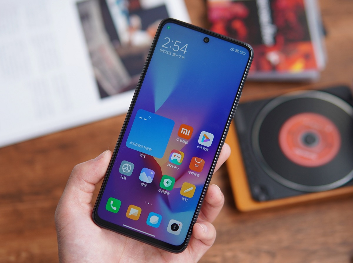смартфон Redmi Note 12T Pro дисплей