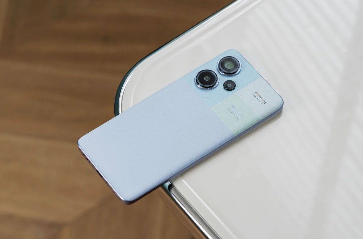 Redmi Note 13 Pro+ с Dimensity 7200 Ultra поступил в продажу в России