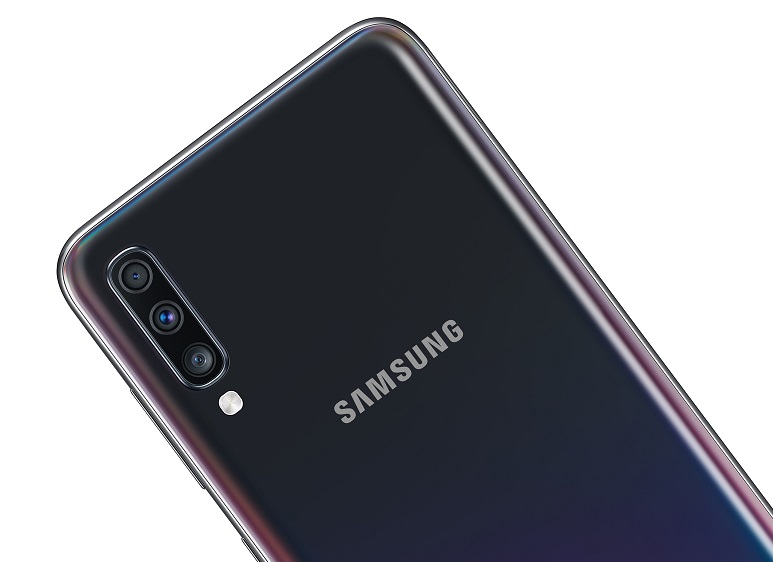 Samsung-Galaxy-A70-s112.jpg