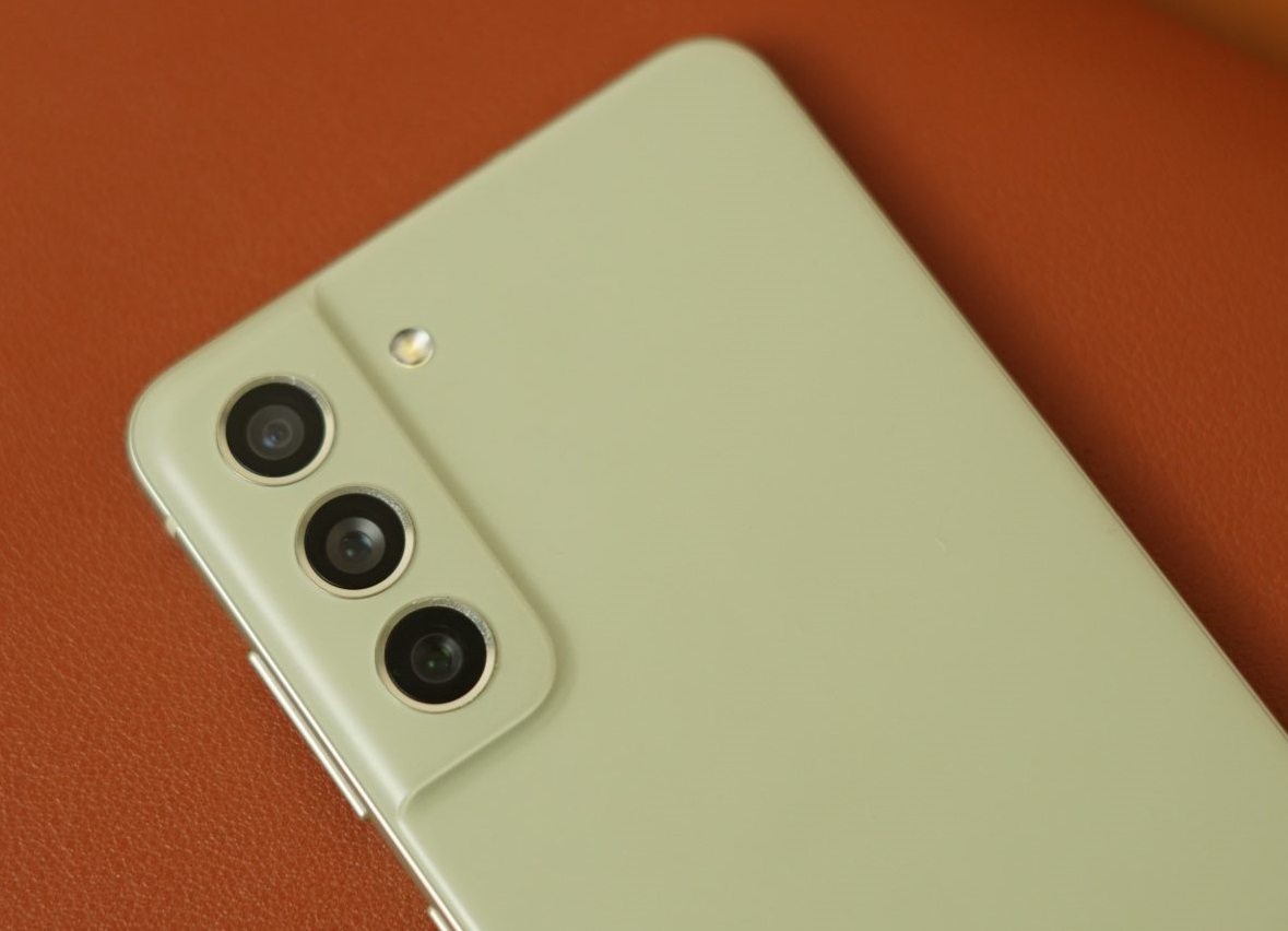 Samsung Galaxy S21 FE