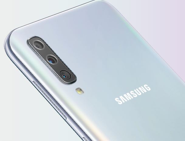 Samsung_Galaxy_A40_2.JPG