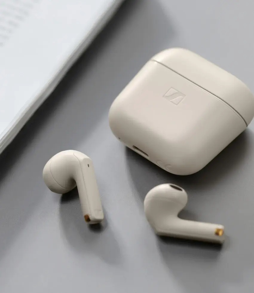 Sennheiser_Accentum_Open_14441.jpg