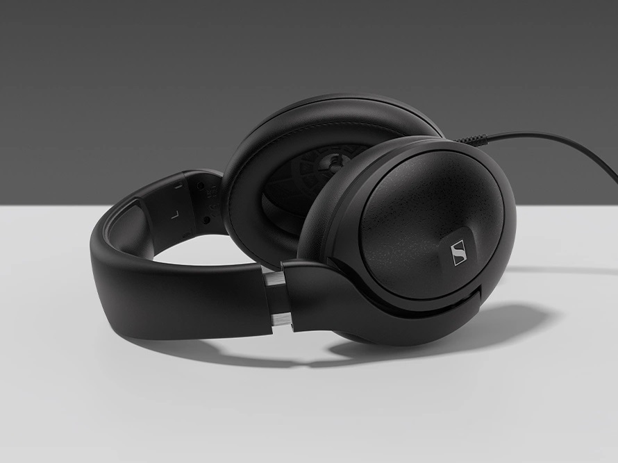 Представлены наушники Sennheiser HD 620S