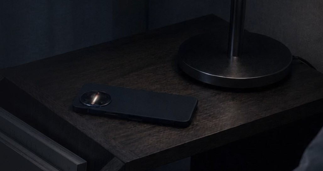 Sharp AQUOS R11