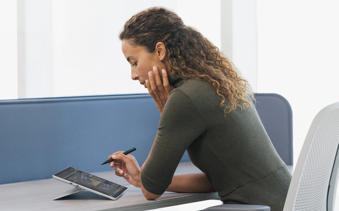 Surface-Pro-for-Business-S144441.jpg