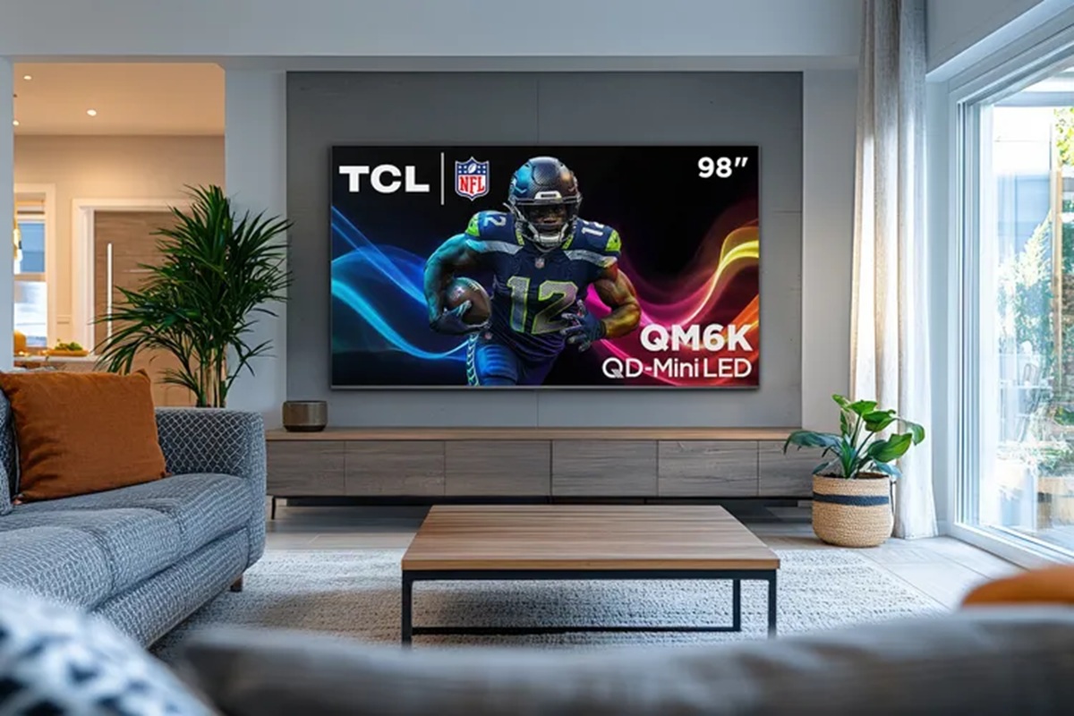 TCL выпустила телевизоры серии QM6K с QD-Mini LED экранами