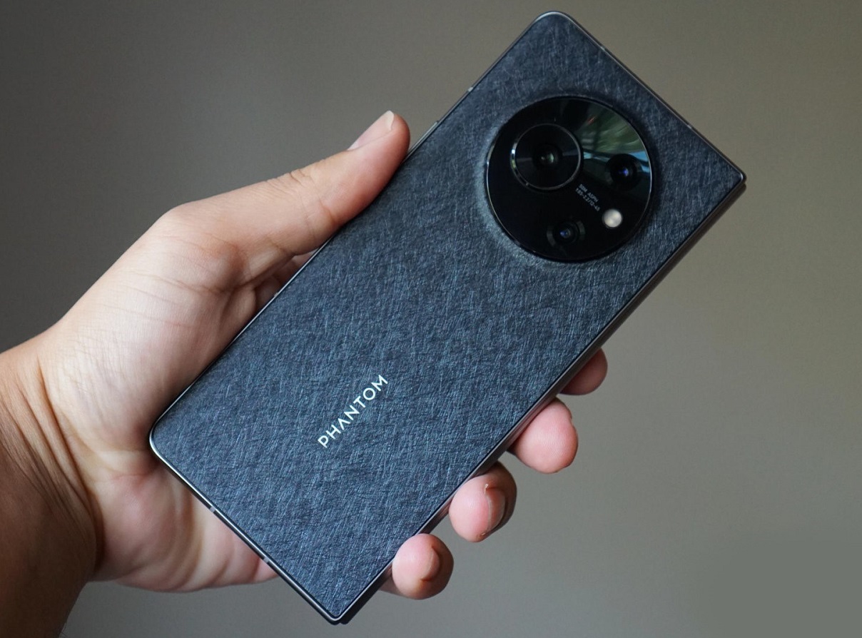 Смартфон Tecno Phantom V Fold