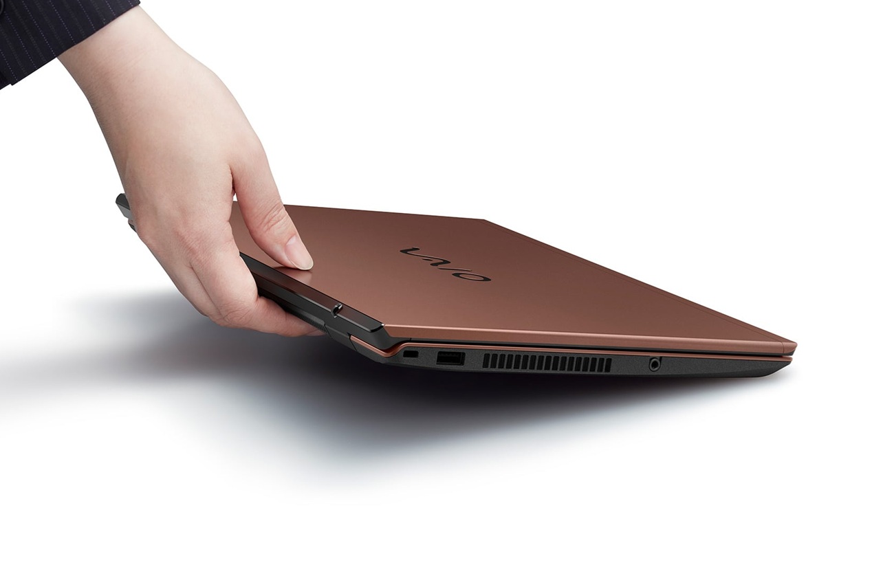 Представлены легкие ноутбуки VAIO S13 и Pro PG