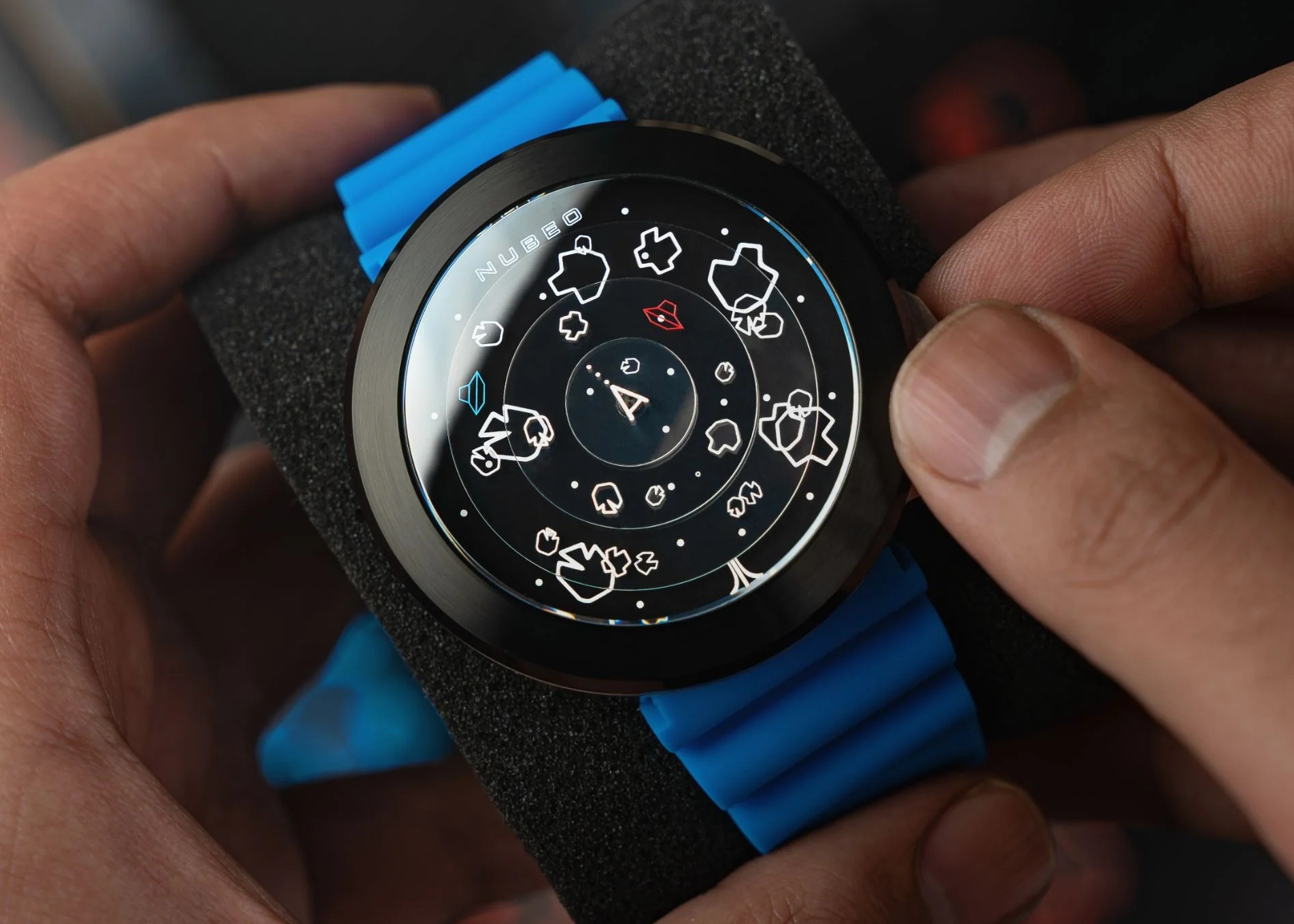 часы Ventana Automatic Atari Asteroids 45th Limited Edition