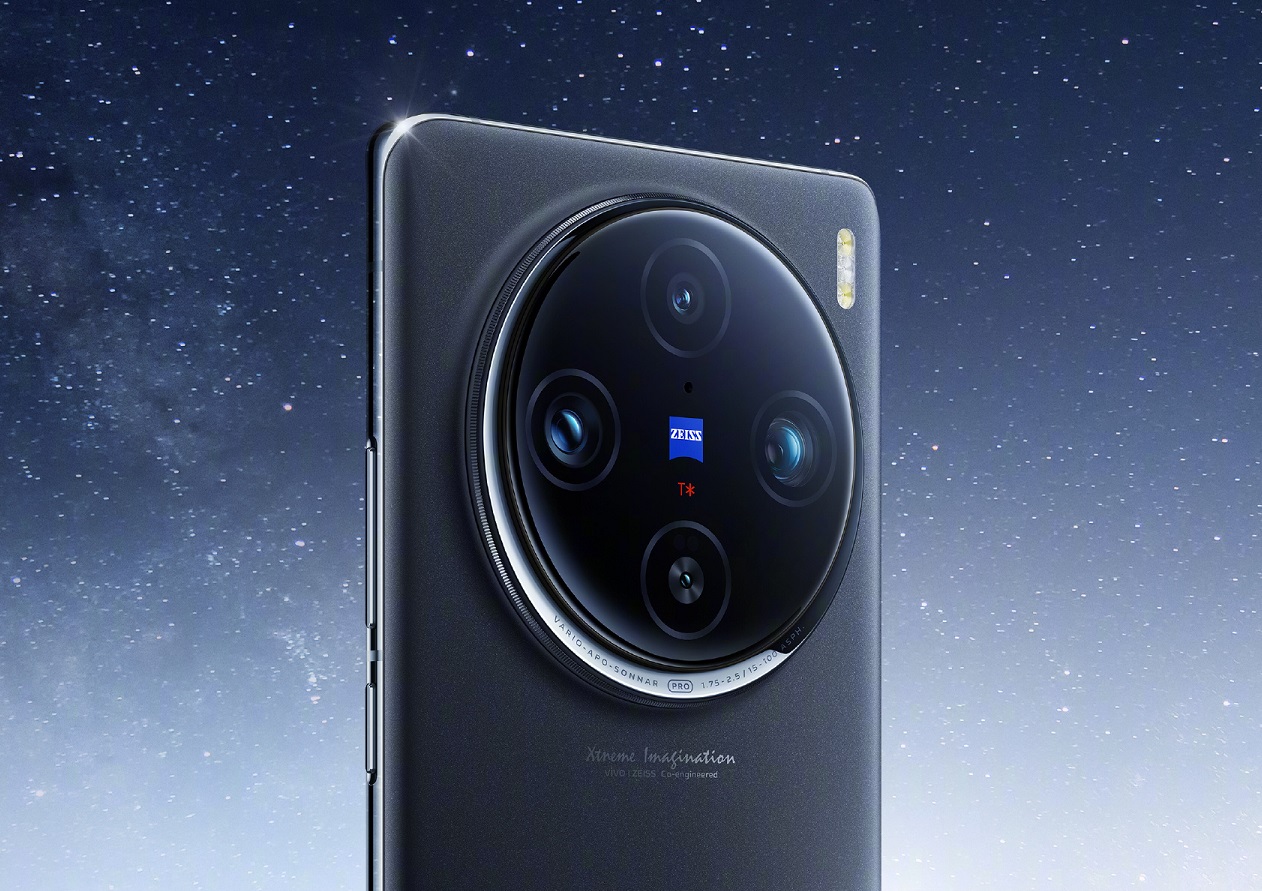 Флагманские смартфоны Vivo X100 и X100 Pro выходят в продажу в России
