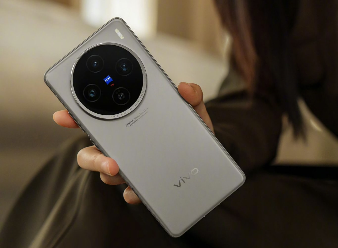 Vivo X100s