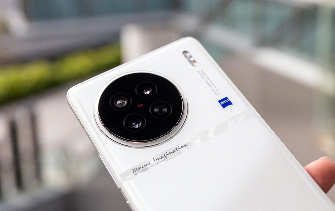 Флагманский смартфон Vivo X90S на базе Dimensity 9200+ готовится к дебюту