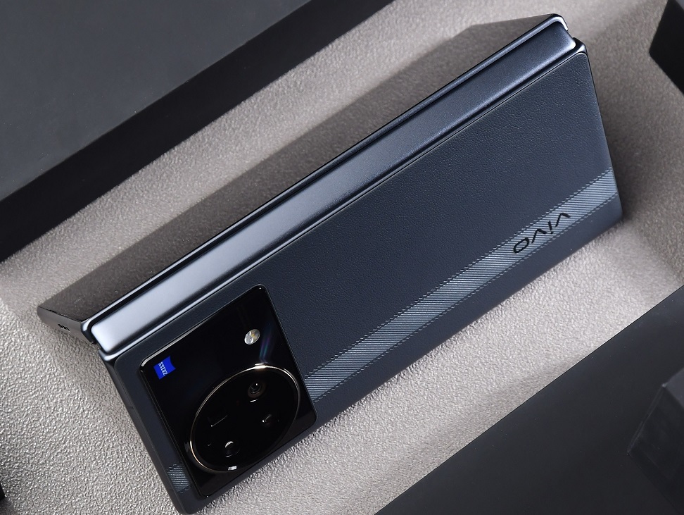 Vivo X Fold+