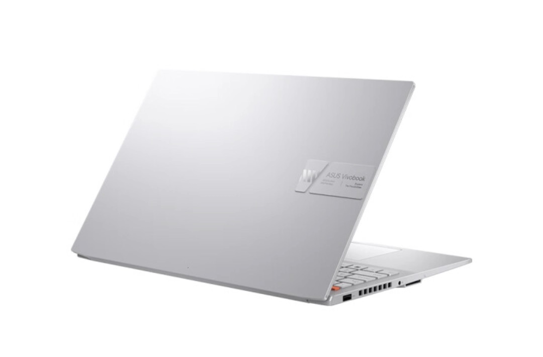 ноутбук Asus Fearless Pro 15 2023