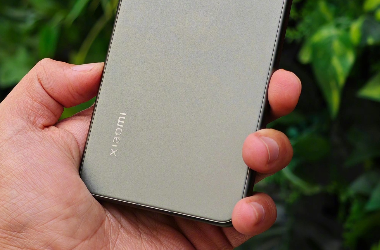 Глобальный вариант Xiaomi 15 Ultra появился в базе данных FCC