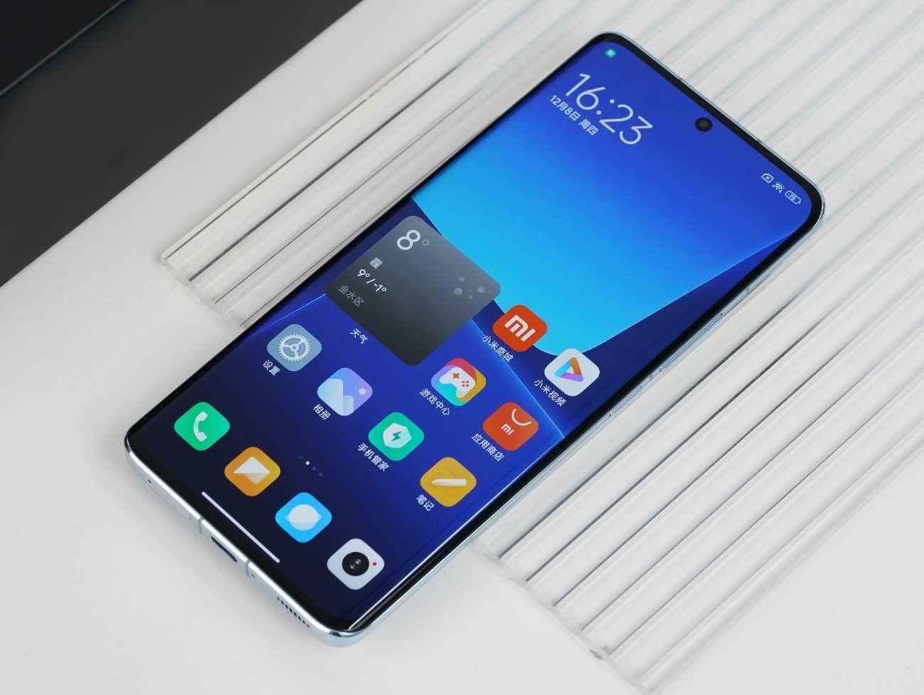 Xiaomi 14 Pro прошел сертификацию 3C