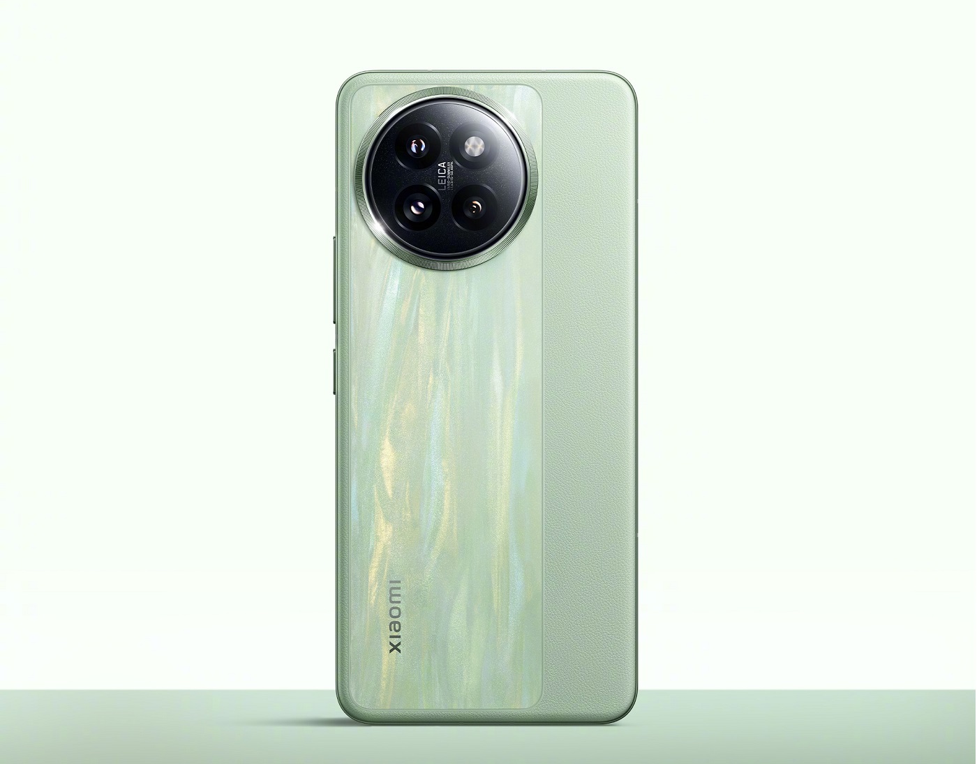 Xiaomi опубликовала первые пресс-рендеры Civi 4 Pro