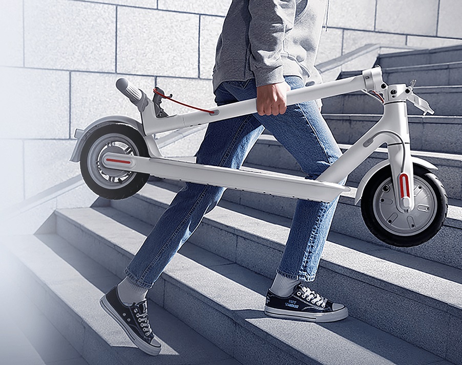 Xiaomi_Electric_Scooter_3_Lite_c445.jpg