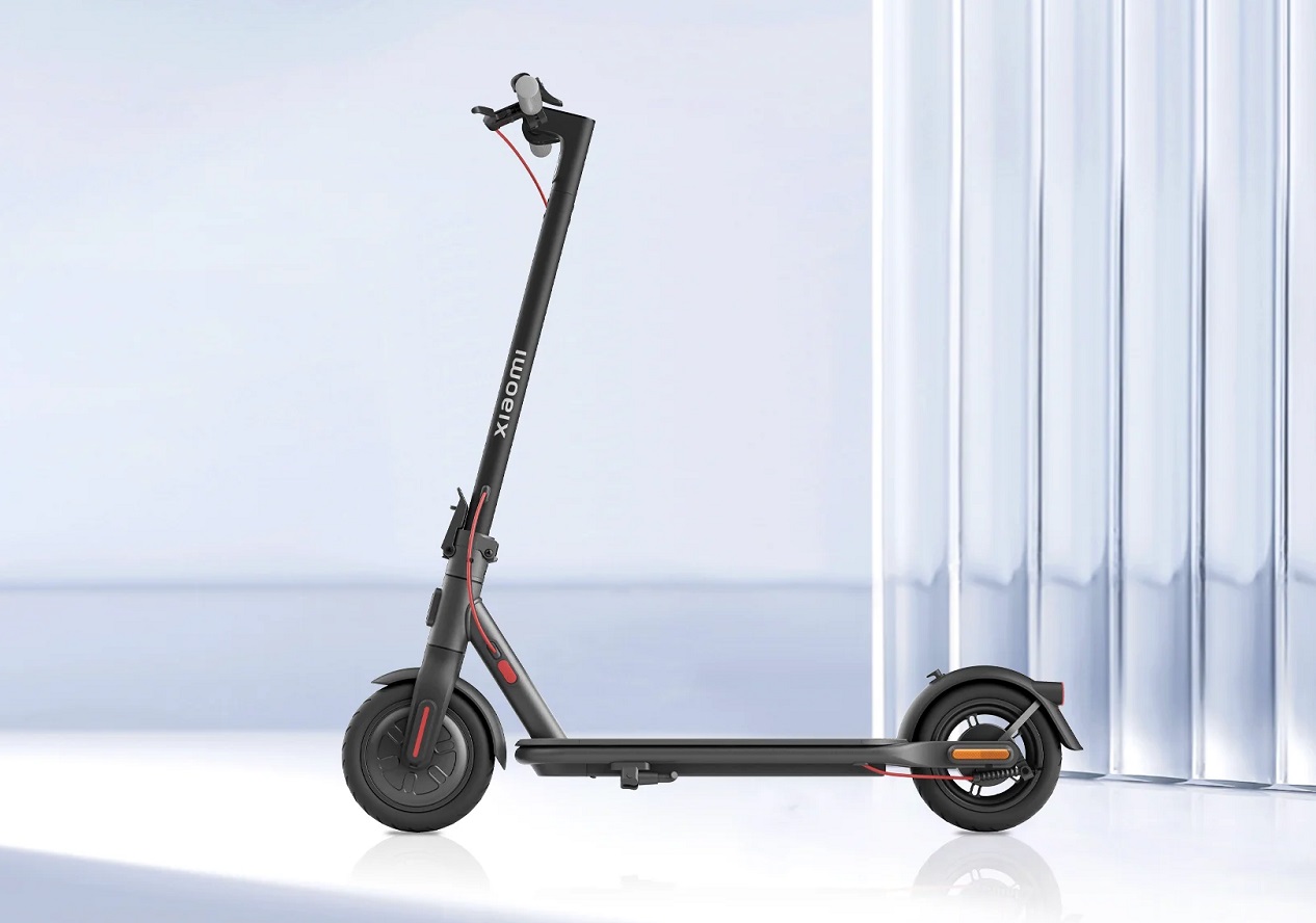 электросамокат Xiaomi Electric Scooter 4