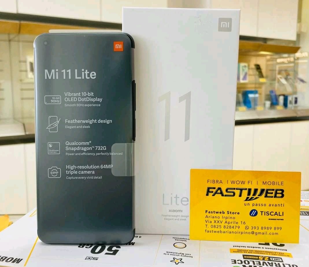 Xiaomi lite 4g. Сяоми 11 Лайт. М 11 Лайт Xiaomi. Xiaomi 11 Lite коробка. Xiaomi mi 11 Lite 5g коробка.