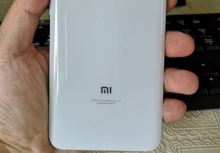 Xiaomi_Mi_8x_4.jpg