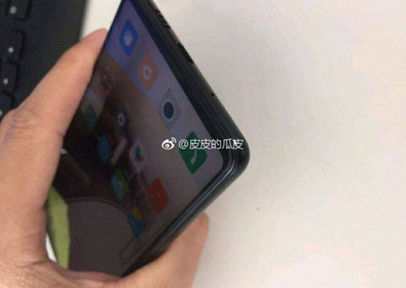 Xiaomi_Mi_Mix_3_16.jpg