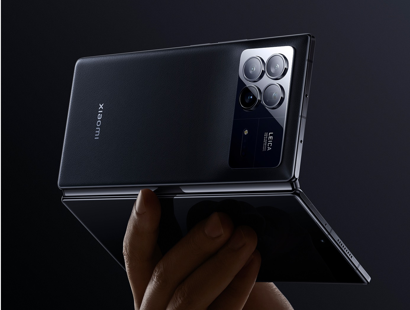 смартфон Xiaomi Mix Fold 3