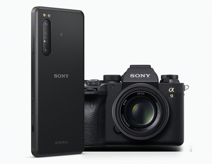 Xperia_Pro_alpha9ii-Large-1.jpg